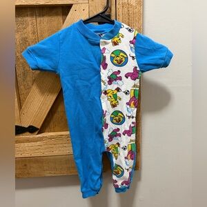 Barney Vintage 1992 Lyons Group onesie 6-9 month